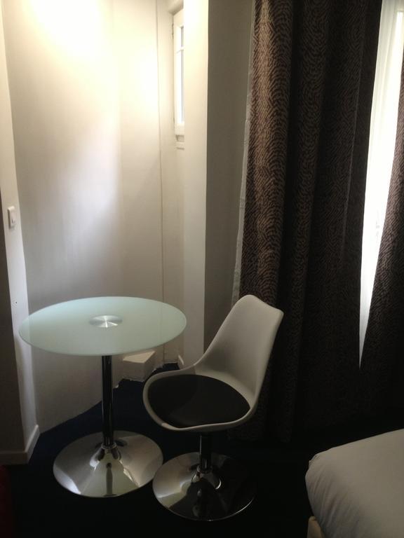 Hotel Savoy Paris Zimmer foto
